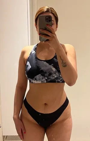 high profile escorts in Vasant Vihar